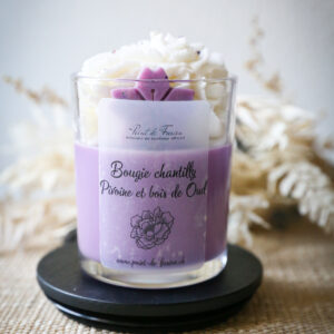 Bougie chantilly Pivoine et bois de Oud